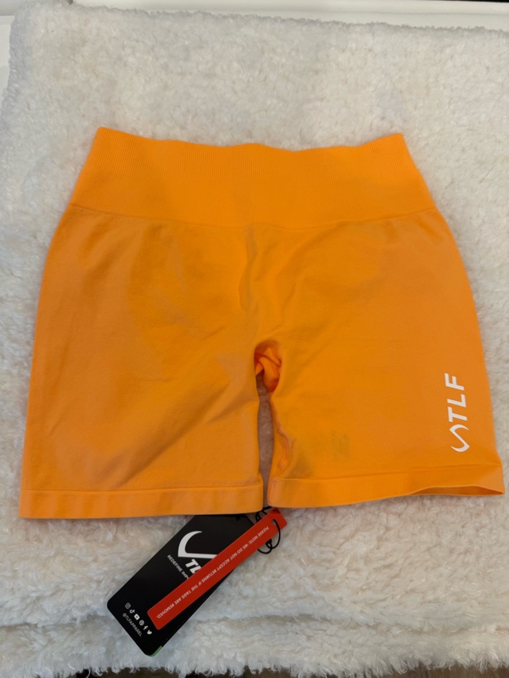 TLF Cosmic Seamless Scrunch Butt Shorts- Pale Orange